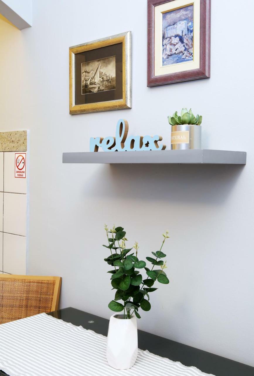 Split Chic Studio Экстерьер фото